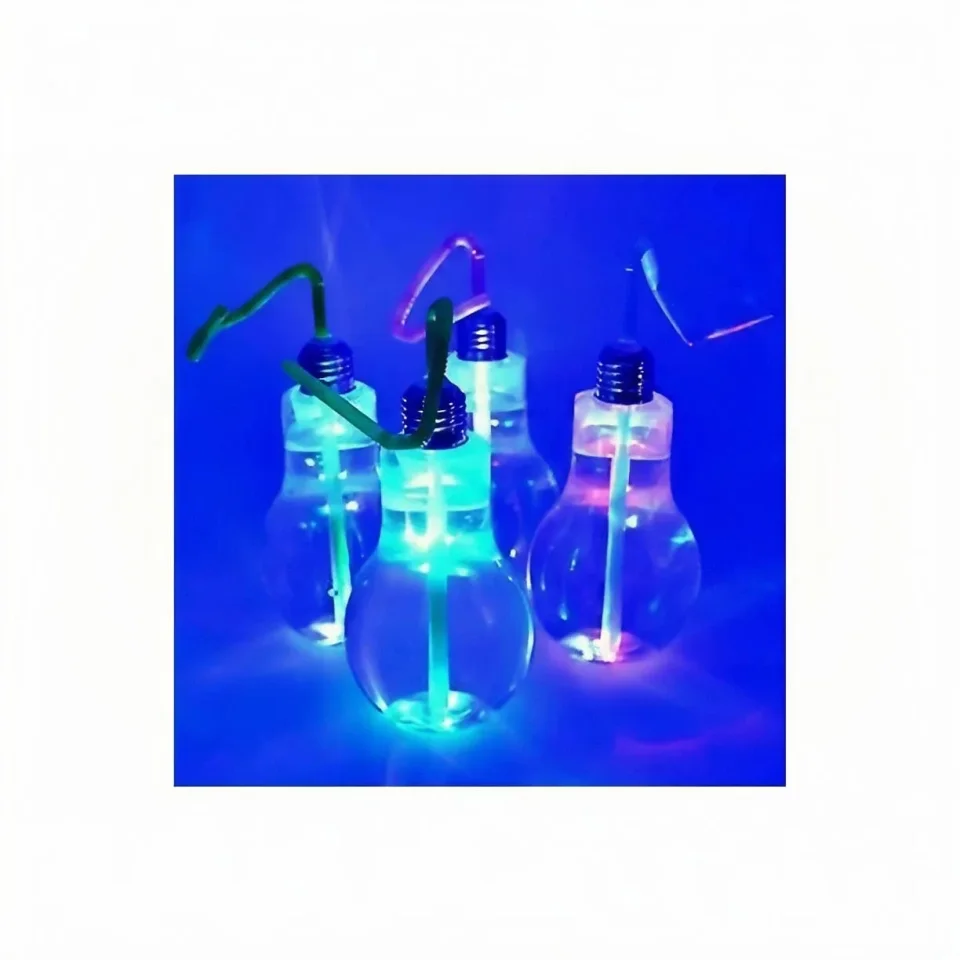 كاسات حفلات LED RGB شكل لمبة – مع غطاء وشفاطة (400 مل)
