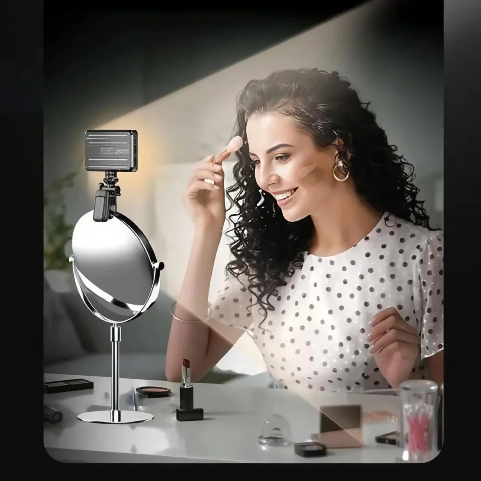 ضوء فيديو D10 LED – 120 مصباح، محمول، قابل للشحن، على الكاميرا