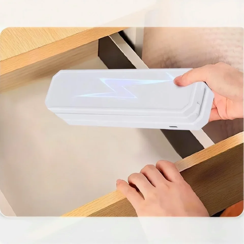 مصباح LED مكتبي قابل للشحن ABPWLY – حماية العين، قابل للطي YT-123